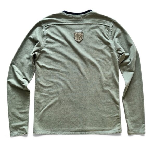 Vintage 2000s Buffalo Long Sleeve Graphic Shirt Unisex | Small - Picture 3 of 5